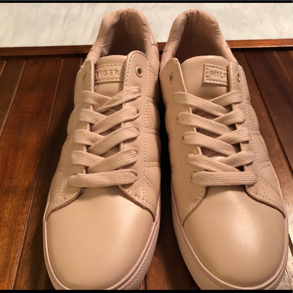 Tommy Hilfiger sneakers